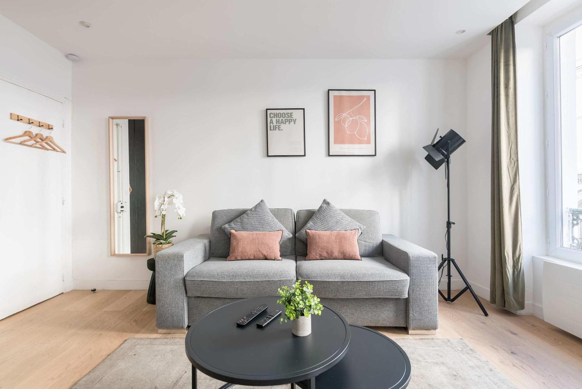 Apartment Republique - - Haystia
